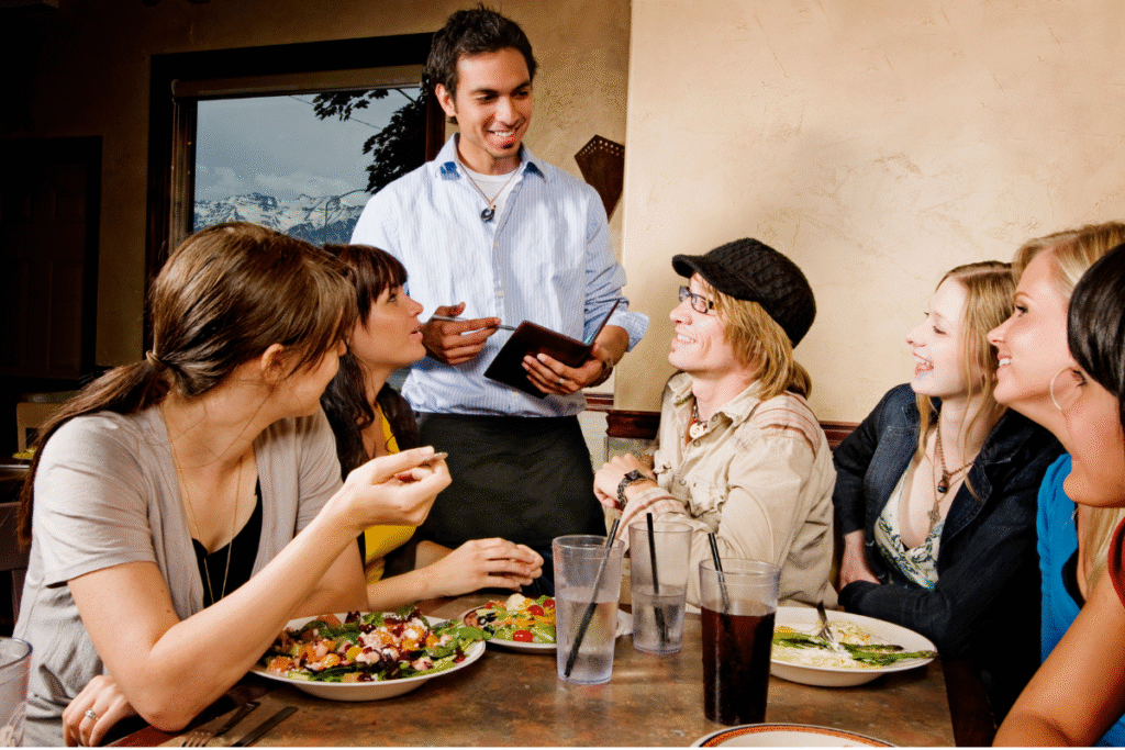 câu tiếng Anh giao tiếp khi gọi món ăn nhà hàng